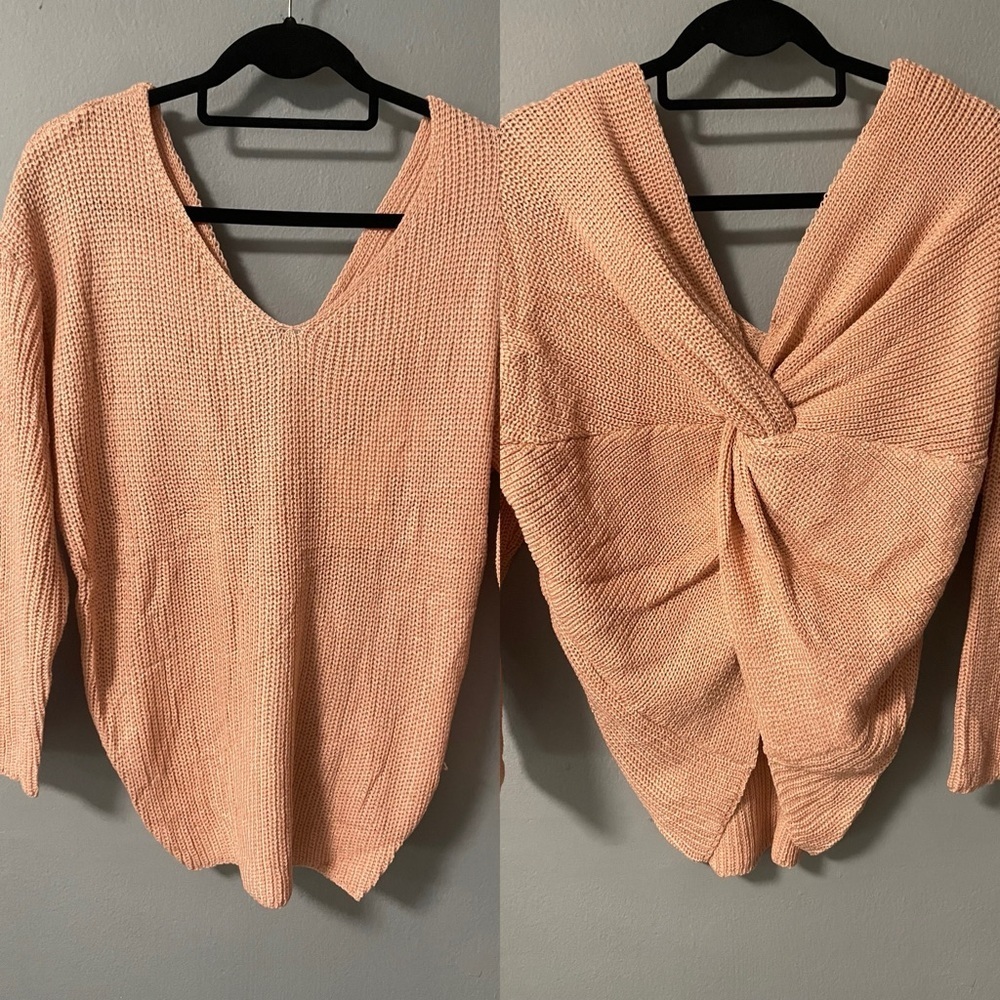 NWT Miracle Open Knit Twist Back Peachy Rose Color Sweater. Size M/L